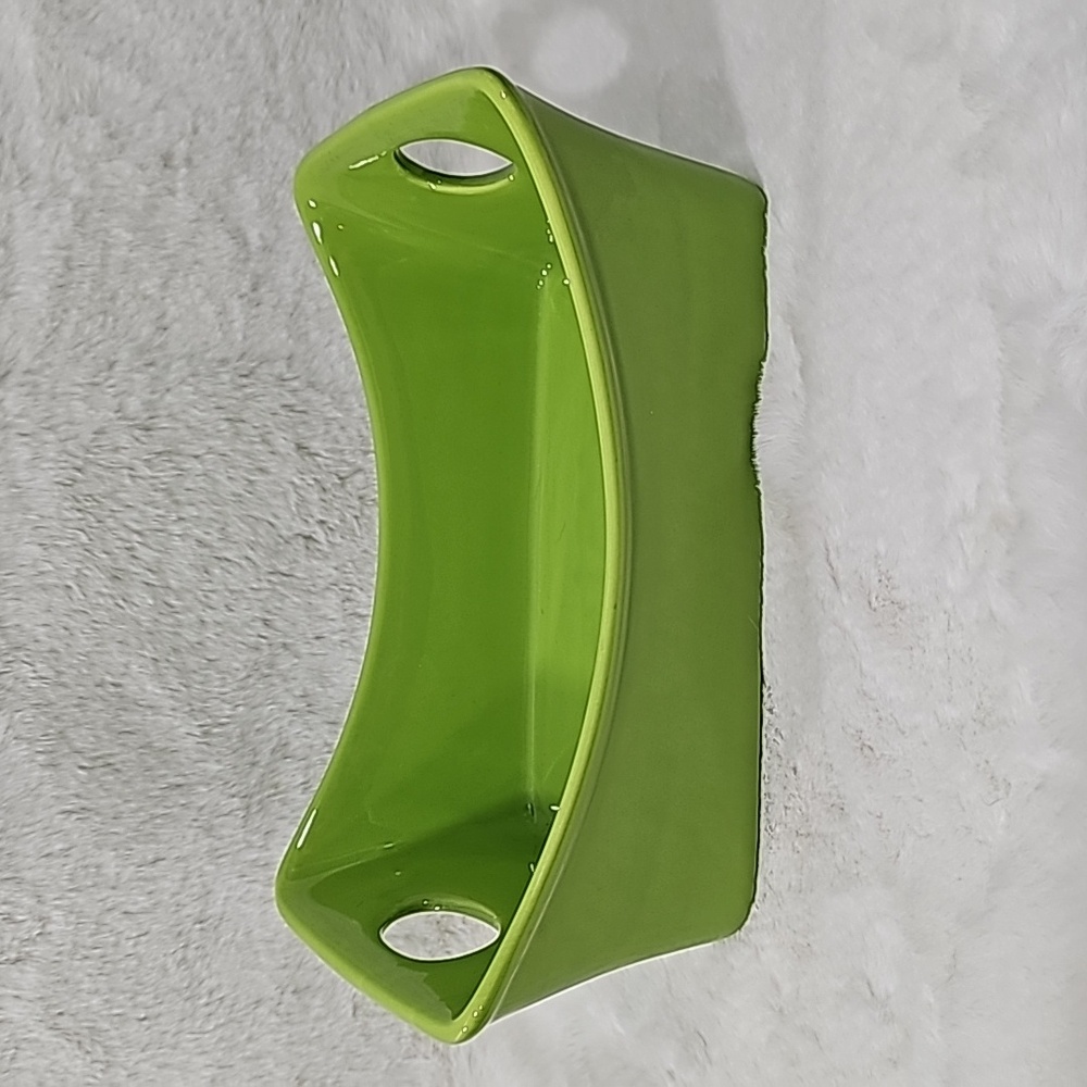 Century Green Stoneware Cassarole Dish 10" x 7½"